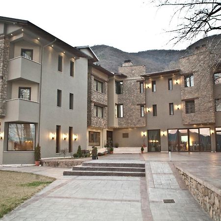 Melies Boutique Hotel Káto Loutrákion Extérieur photo