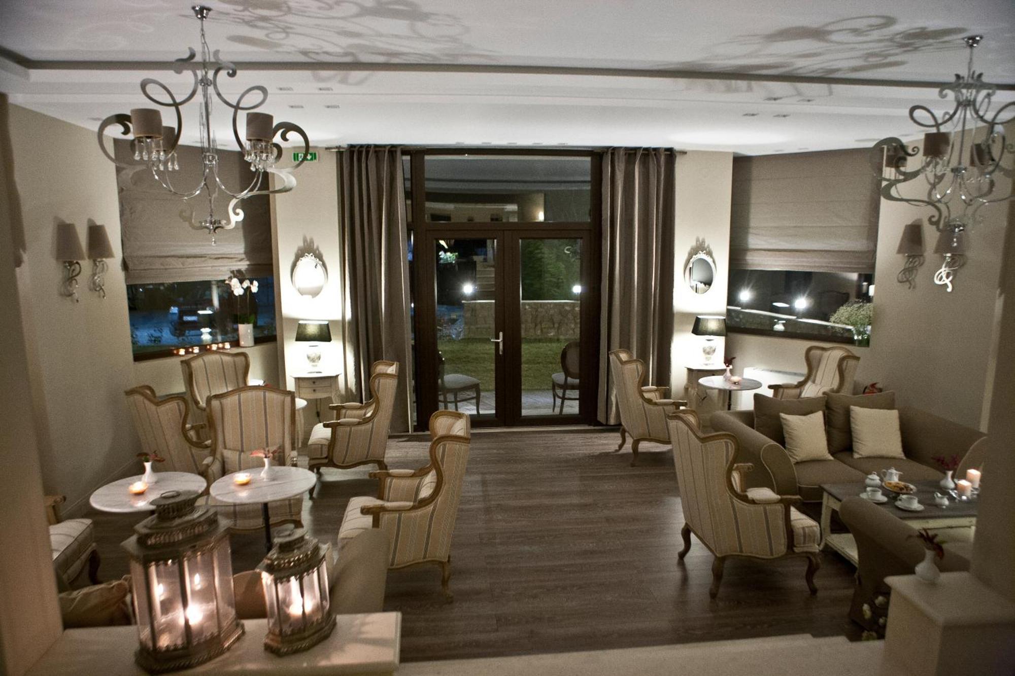 Melies Boutique Hotel Káto Loutrákion Extérieur photo