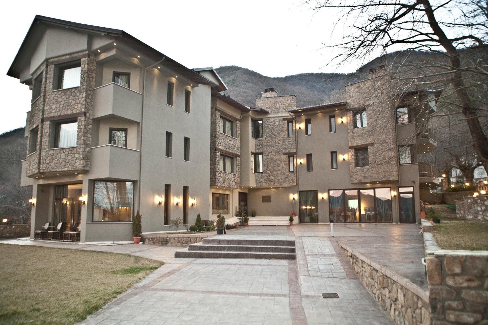 Melies Boutique Hotel Káto Loutrákion Extérieur photo