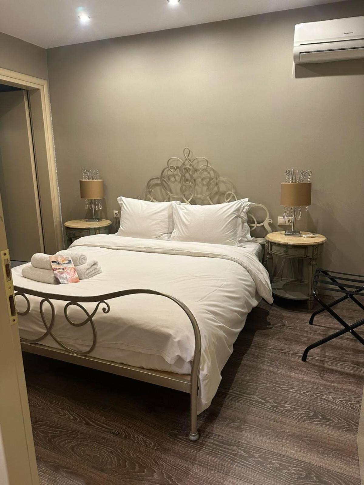 Melies Boutique Hotel Káto Loutrákion Extérieur photo
